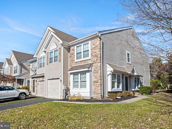 324 Monterey Place, Newtown PA 18940