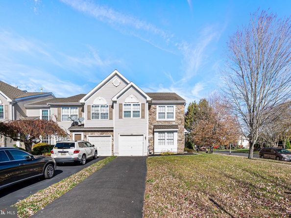 324 Monterey Place, Newtown PA 18940