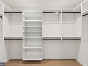 614 N Brenna Walk, Philadelphia PA 19123