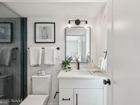 614 N Brenna Walk, Philadelphia PA 19123