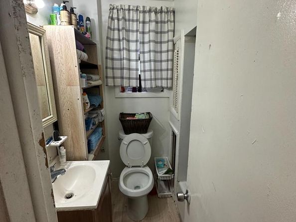 2629 S Marshall Street, Philadelphia PA 19148