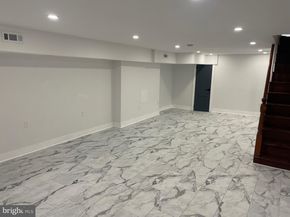 5342 N Broad Street, Philadelphia PA 19141