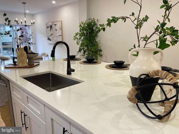 5342 N Broad Street, Philadelphia PA 19141