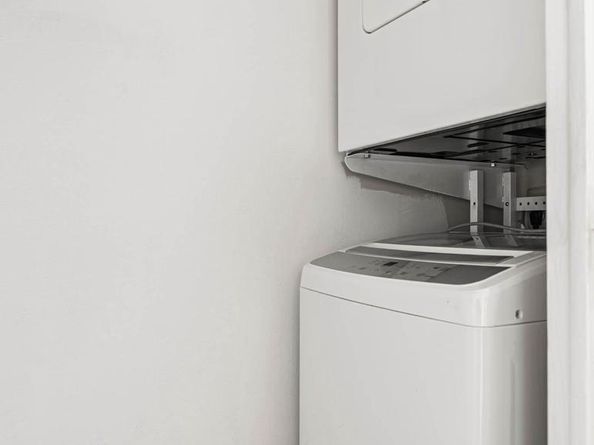 383 Lakeside Road 105, Ardmore PA 19003