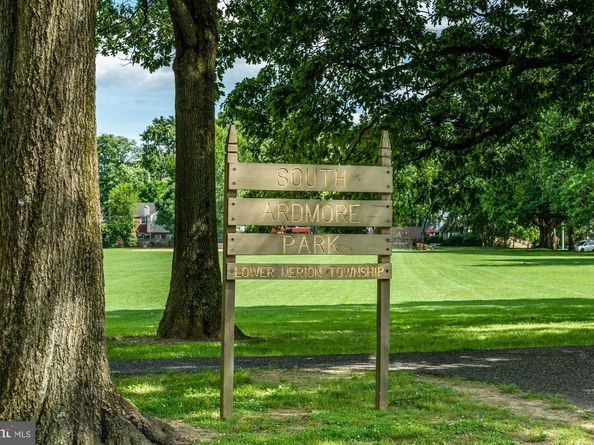 383 Lakeside Road 105, Ardmore PA 19003