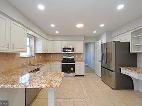 110 Greenfield Lane, Warrington PA 18976