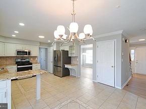 110 Greenfield Lane, Warrington PA 18976