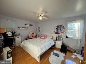 518 Parlin Street, Philadelphia PA 19116