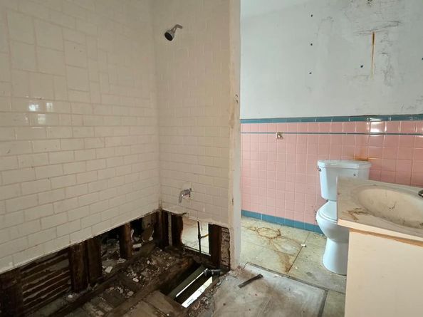 902 S 47TH Street, Philadelphia PA 19143