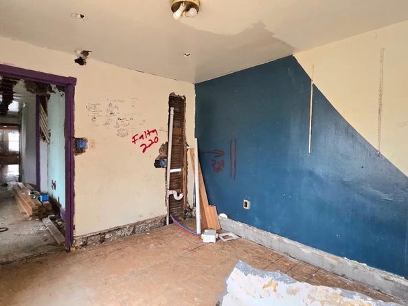 902 S 47TH Street, Philadelphia PA 19143