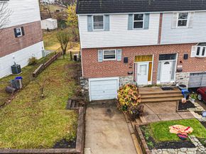 3621 Wessex Lane, Philadelphia PA 19114