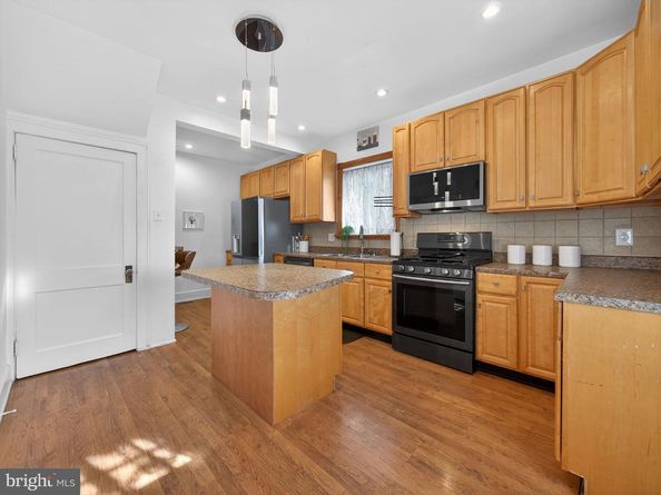 7405 Cedar Lane, Elkins Park PA 19027