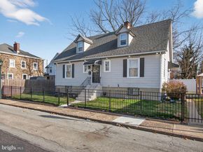 7405 Cedar Lane, Elkins Park PA 19027