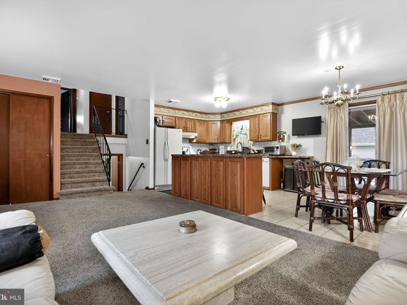 908 Pershing Road, Penllyn PA 19422