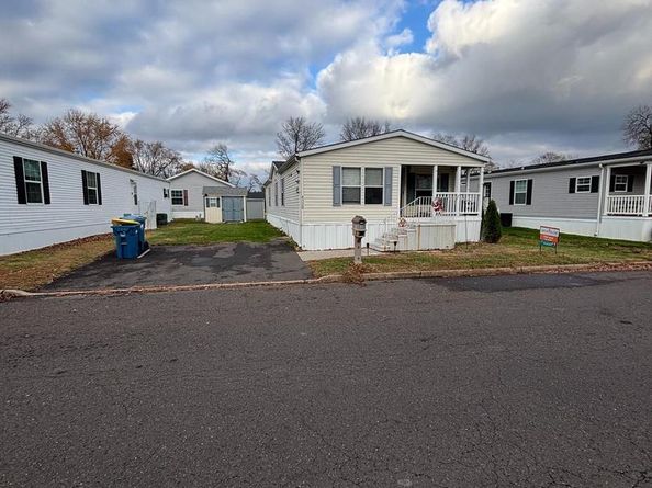 4328 Dover Drive, Morrisville PA 19067