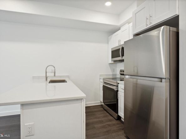 2020 N 18TH Street, Philadelphia PA 19121