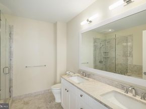 210 S 25TH Street 703, Philadelphia PA 19103