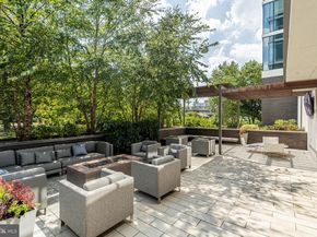 210 S 25TH Street 703, Philadelphia PA 19103