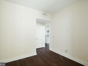 210 S 25TH Street 703, Philadelphia PA 19103