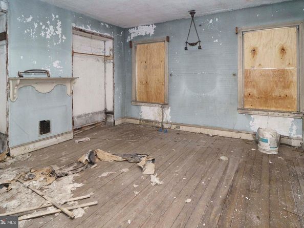 701 N 42nd Street, Philadelphia PA 19104