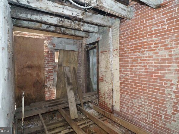 701 N 42nd Street, Philadelphia PA 19104