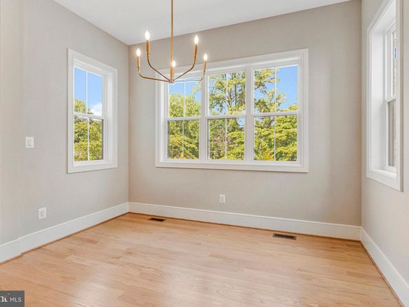 2300 Meridian Street, Falls Church VA 22046