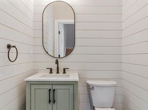 2300 Meridian Street, Falls Church VA 22046