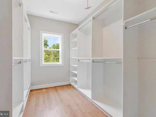 2300 Meridian Street, Falls Church VA 22046