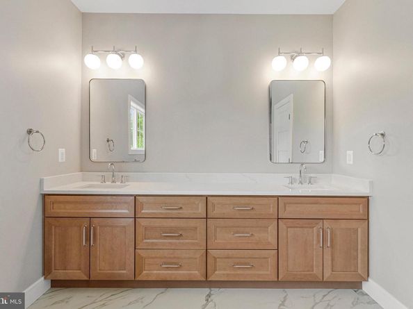 2300 Meridian Street, Falls Church VA 22046