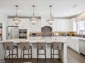 4 White Field Court, Ambler PA 19002