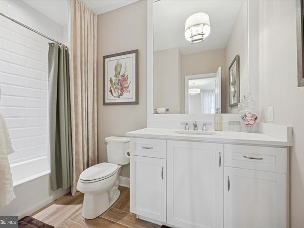 4 White Field Court, Ambler PA 19002