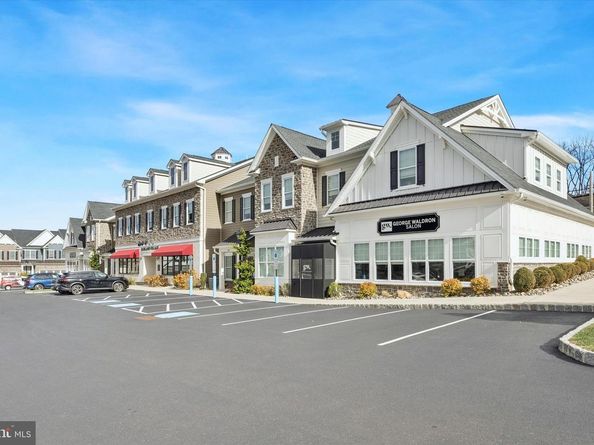 4 White Field Court, Ambler PA 19002