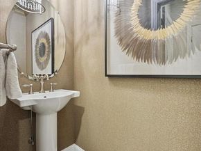 4 White Field Court, Ambler PA 19002