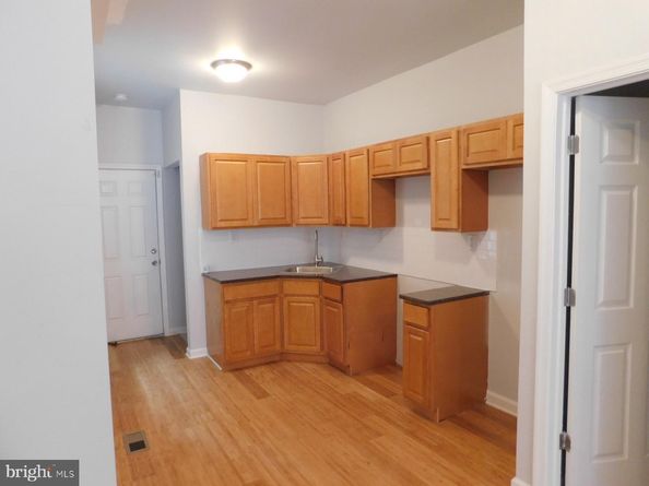 1339 W Seltzer Street, Philadelphia PA 19132