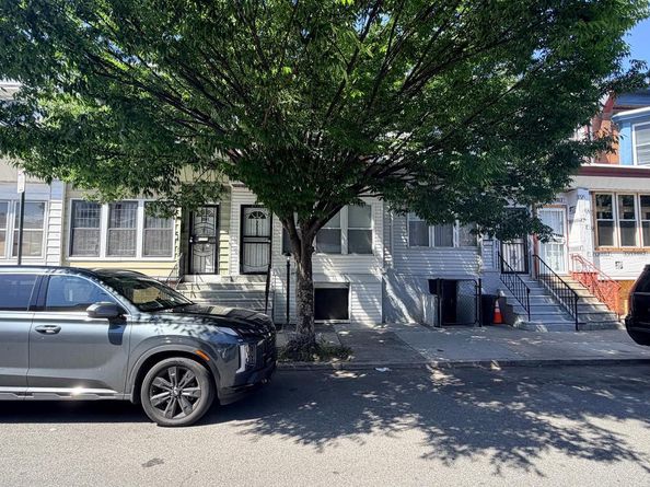 2239 W Somerset Street, Philadelphia PA 19132