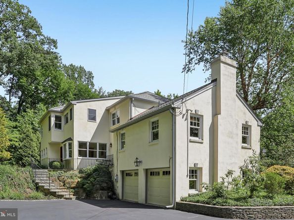 124 Ladderback Lane, Devon PA 19333