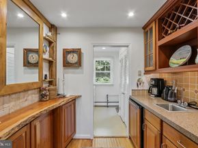 124 Ladderback Lane, Devon PA 19333