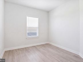 12850 Mosaic Park Way 2Y, Herndon VA 20171