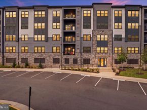 12850 Mosaic Park Way 2Y, Herndon VA 20171