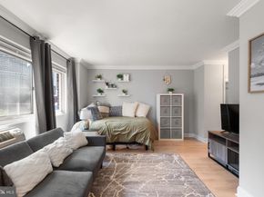 2101 Chestnut Street 407, Philadelphia PA 19103
