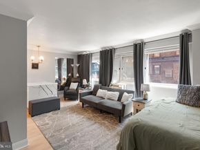 2101 Chestnut Street 407, Philadelphia PA 19103
