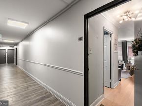2101 Chestnut Street 407, Philadelphia PA 19103