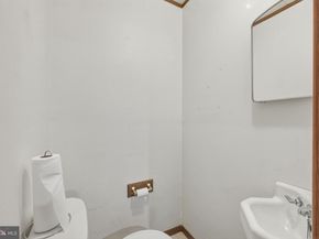981 Rozel Avenue, Southampton PA 18966