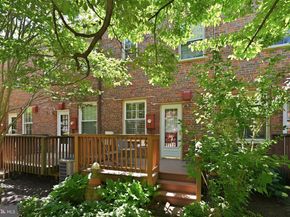 1401 S Edgewood Street 500, Arlington VA 22204
