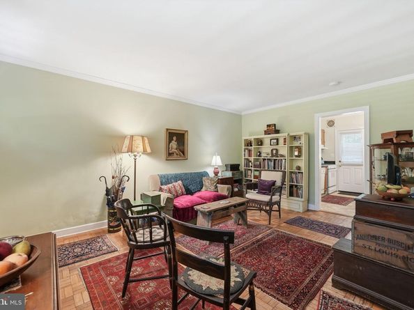 1401 S Edgewood Street 500, Arlington VA 22204