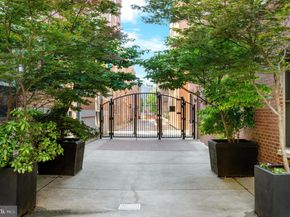 113 N Bread Street 3A6, Philadelphia PA 19106