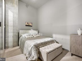 113 N Bread Street 3A6, Philadelphia PA 19106