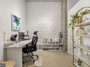 113 N Bread Street 3A6, Philadelphia PA 19106