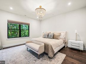 206 Kalos Street, Philadelphia PA 19128