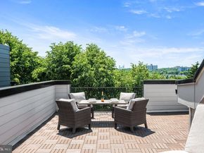 206 Kalos Street, Philadelphia PA 19128